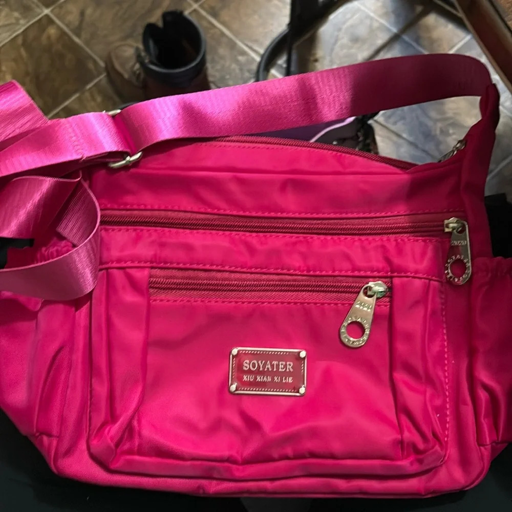 Soyater purse‎